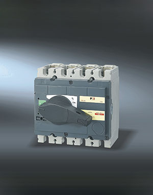 Series switch-disconnector